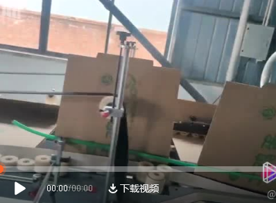 六安全自動電腦高速粘箱機(jī)大食品箱調(diào)試現(xiàn)場，即將正式投產(chǎn)